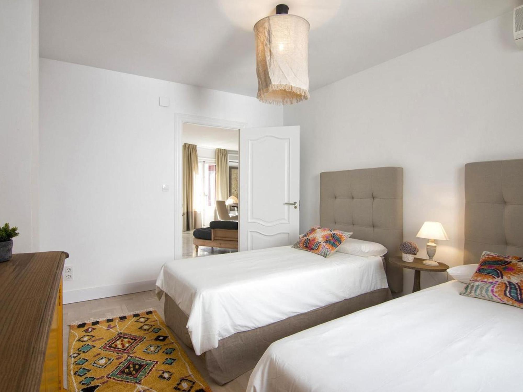 Glow And Elegant Apartment In Granada Center Free Parking Eksteriør bilde